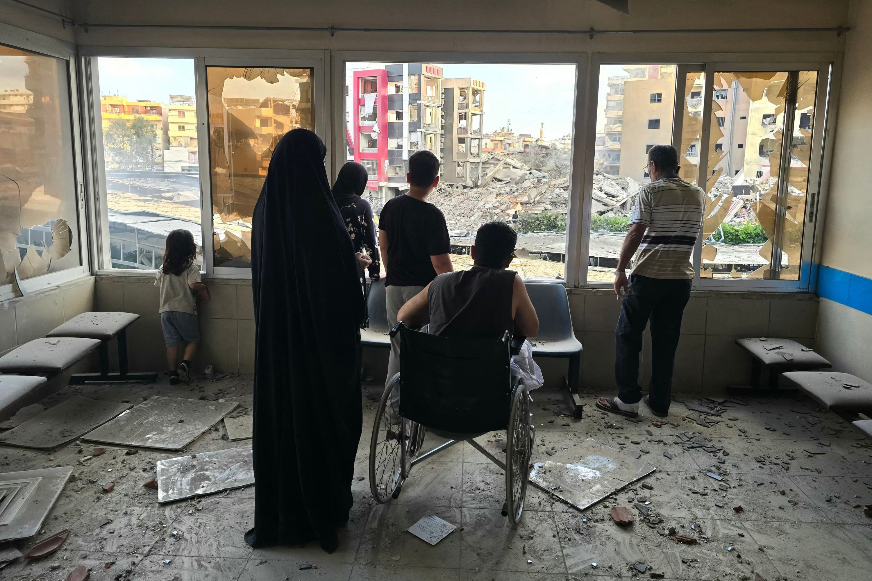 Jeritan dari Lebanon: 1,4 Juta Warga Kritis dan Menanti U...