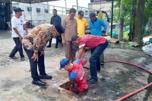 Kabel Optik Hambat Saluran ...
