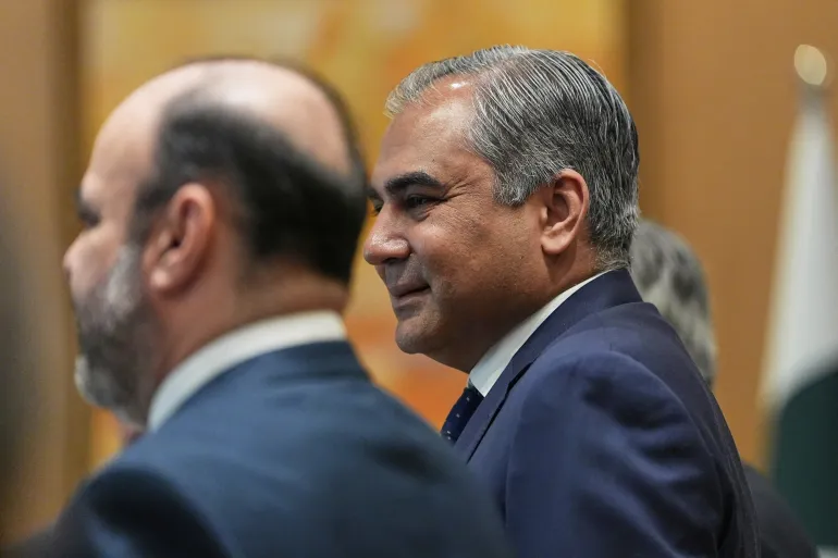 Mendagri Pakistan Kinjungi Iran dengan 'Surat Khusus' unt...