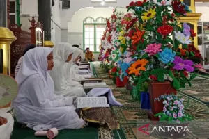 Pemerintah Kabupaten Bangka Barat Fasilitasi Tradisi Pesta Panggil Suku Ketapik