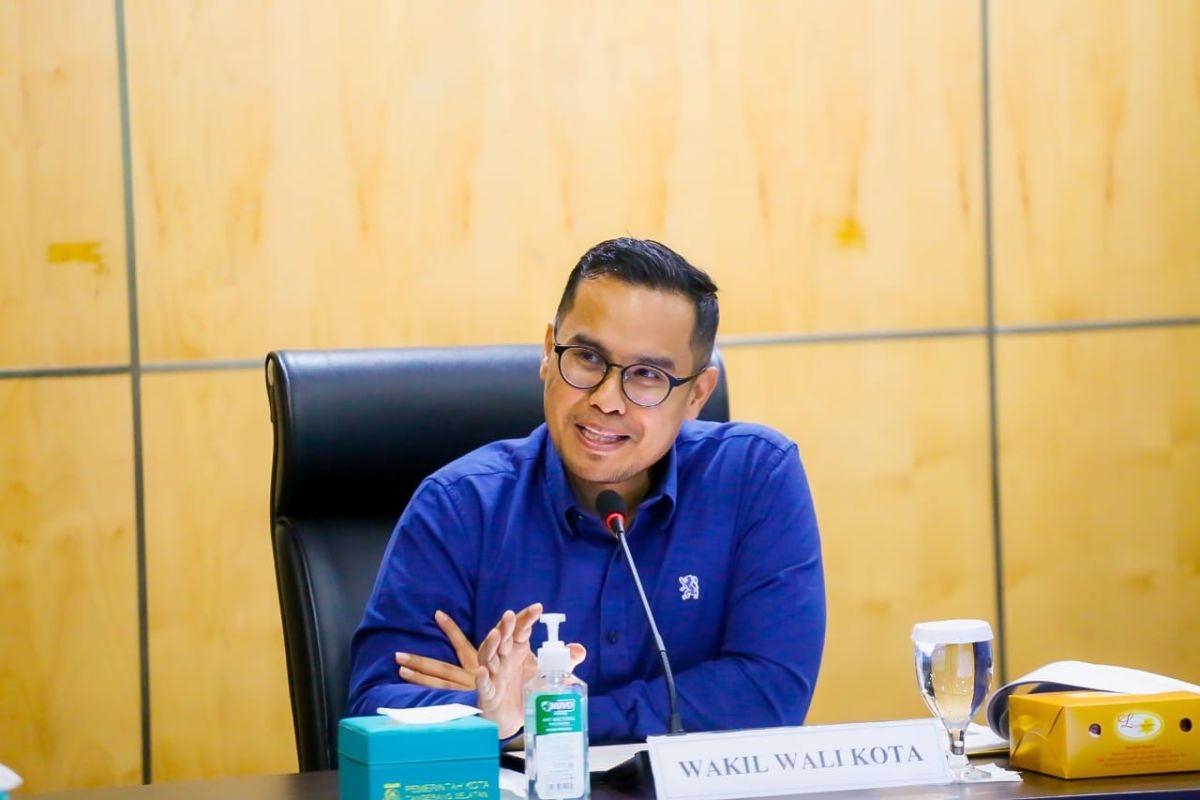 Tahun Ajaran Baru, Pemkot Tangsel Gratiskan Seragam Batik...