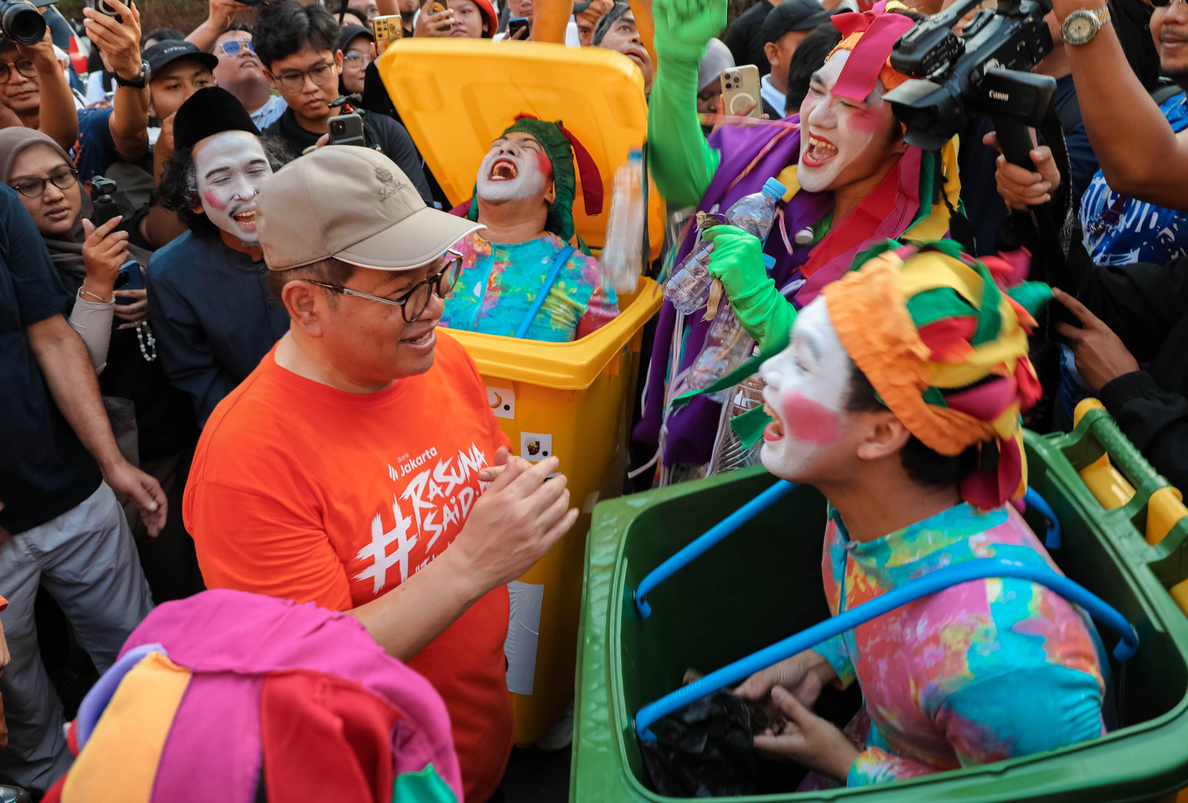 Resmi Dimulai, Gubernur Pramono Sebut CFD Rasuna Said Jad...