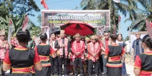 Wagub Kalbar Ingatkan Generasi Muda Jaga dan Pertahankan Identitas Dayak