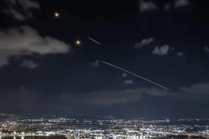 Gencatan Senjata di Timur Tengah Terancam Setelah Iran Lancarkan Serangan Rydal ke Israel