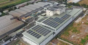 Lautan Luas Dorong Operasional Rendah Karbon Lewat Panel Surya dan Energi Alternatif