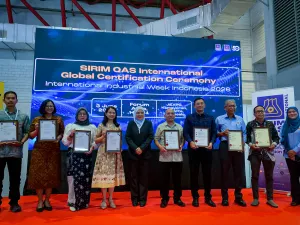 Perkuat Diversifikasi dan Ekspansi Bisnis Manufaktur Kedirgantaraan, GMF Raih Sertifikasi AS9100D