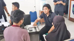 Seorang Perempuan Menyelundupkan Sabu di Botol Sampo ke Dalam Penjara
