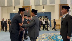 Isu Reshuffle Reda, IHSG da...
