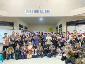 KKN di Pakal Surabaya, Univ...