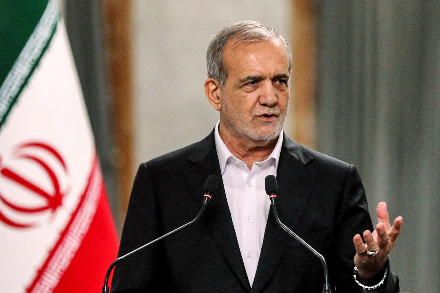Komitmen Damai, Iran Tetap ...