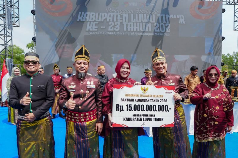 Pemprov Sulsel Kucurkan Rp15 Miliar untuk Luwu Timur, Fok...