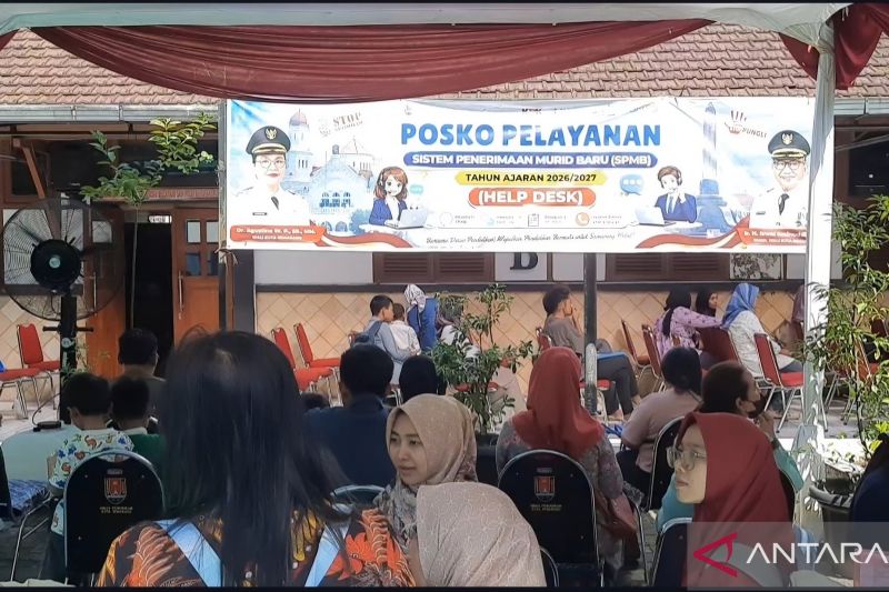 SPMB SD 2026 di Semarang Diwarnai Keluhan, Orang Tua Serbu Posko Aduan.