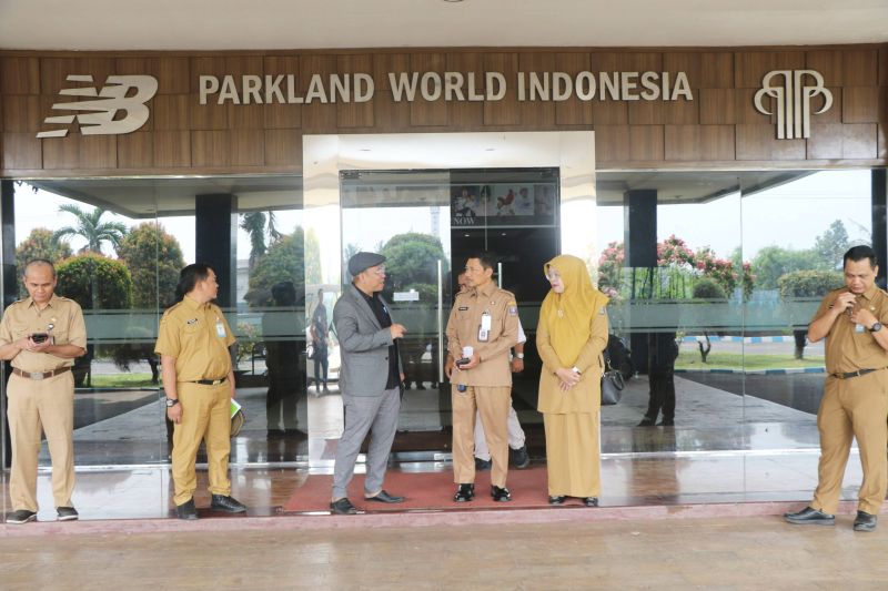 Satgas Pungli Serang, Bante...