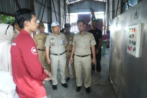 Tak Sampai Sehari, Sampah O...