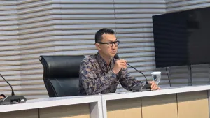 KPK Tangkap Lima ASN BPK Te...
