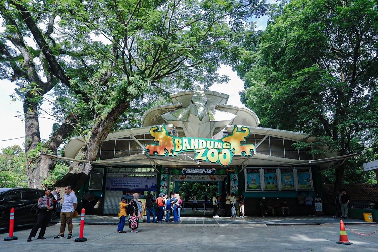 Pemkot Tetapkan PT Fauna Land Ancol sebagai Pengelola Bar...