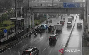 Cuaca Hari Ini, Jumat (12/6), BMKG Prakirakan Hujan Ringan Mengguyur Sebagian Besar Wilayah Indonesia 
