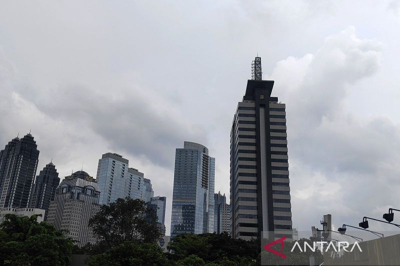 Cuaca Jakarta Jumat (12/6),...