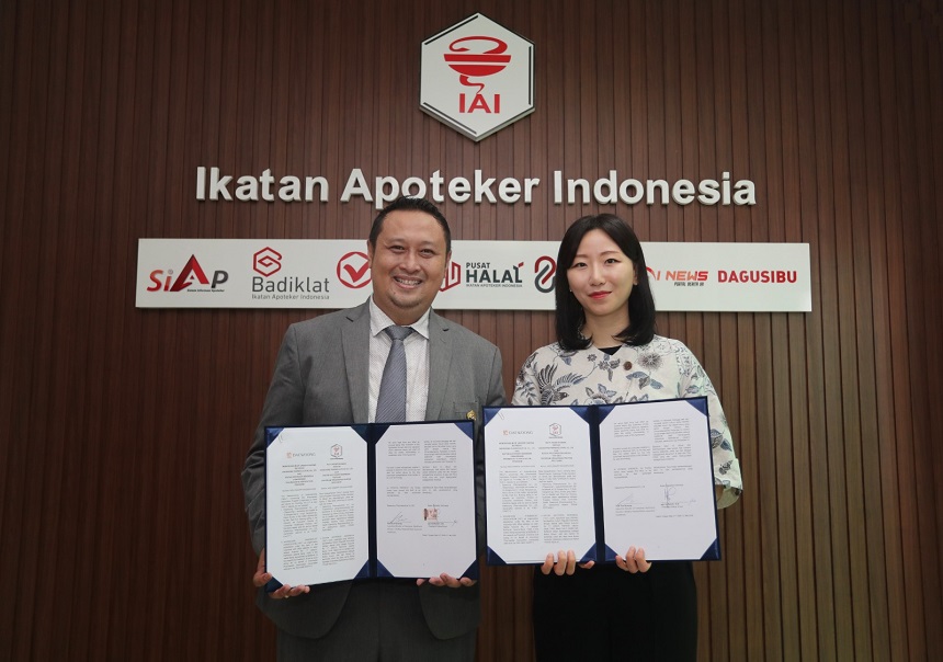 Daewoong dan Ikatan Apoteker Indonesia Teken MOU, Perkuat...