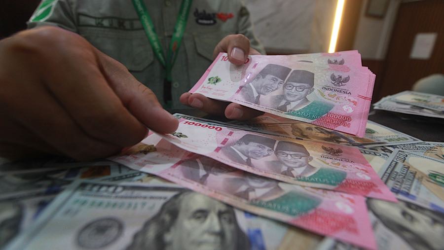 Rupiah Masih Tertekan, 12 Juni 2026