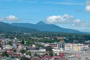 Badan Geologi Imbau Pendaki Jauhi Radius 1,5 Kilometer Gunung Soputan