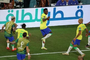 Hasil Lengkap Piala Dunia: ...