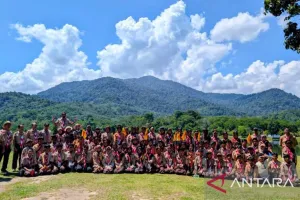 Kegiatan Perkemahan untuk P...