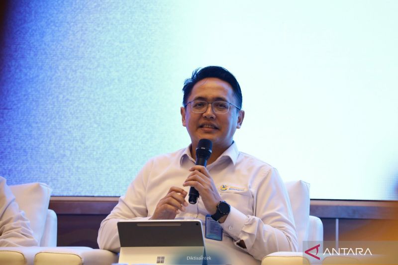 Kemdiktisaintek Dorong Mahasiswa Jadi Solusi Persoalan Sampah dan Energi Berkelanjutan di Indonesia.