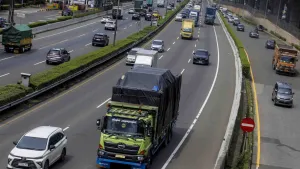Kemenhub Catat Tingkat Kepatuhan Kendaraan Angkutan Barang Mencapai 75%