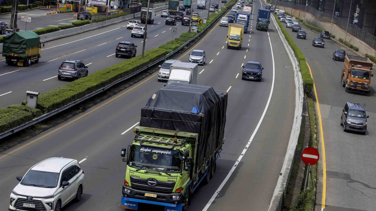Kemenhub Catat Tingkat Kepatuhan Kendaraan Angkutan Baran...
