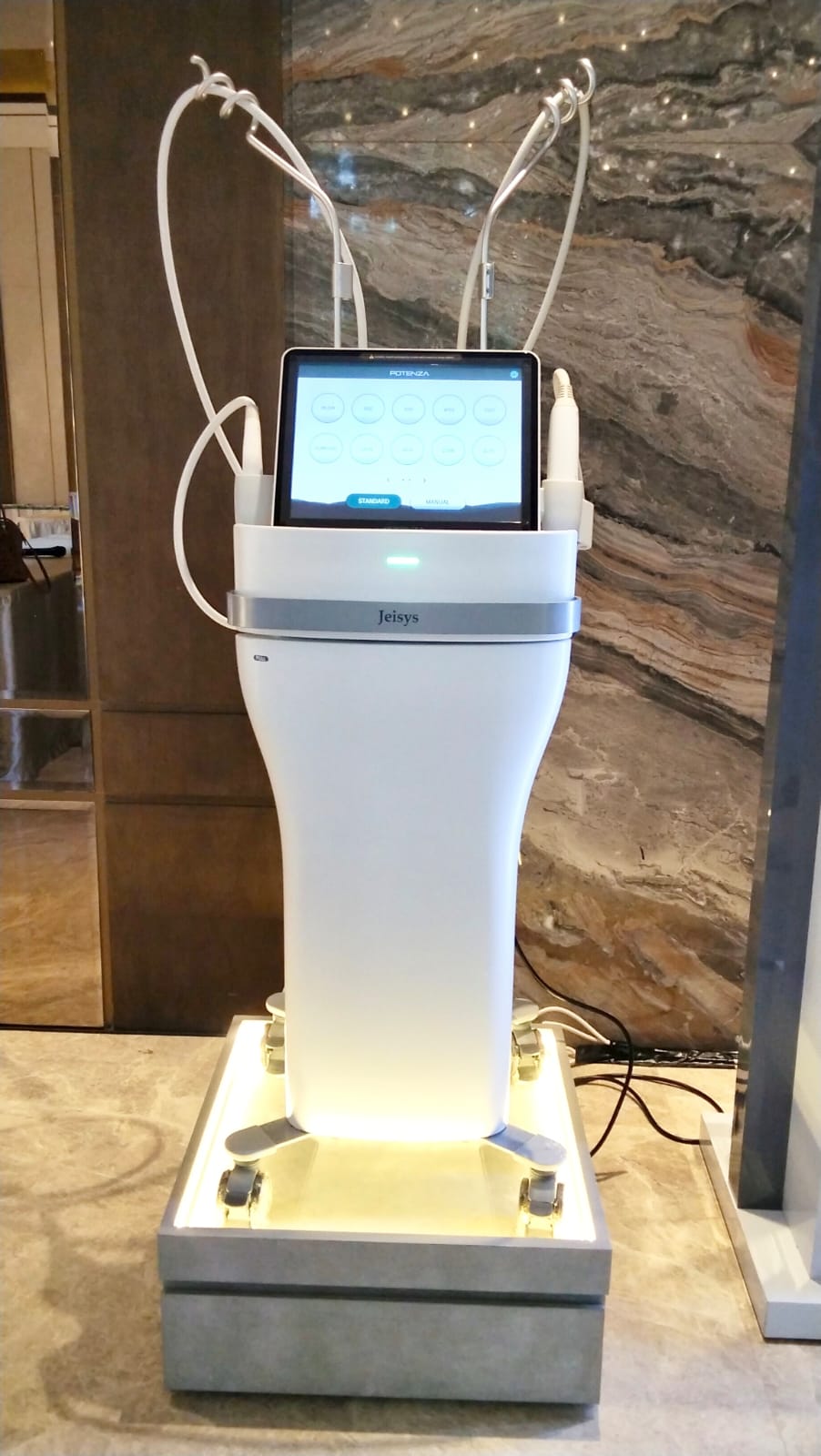 Mengenal POTENZA RF Microneedling, Tren Teknologi Estetik...