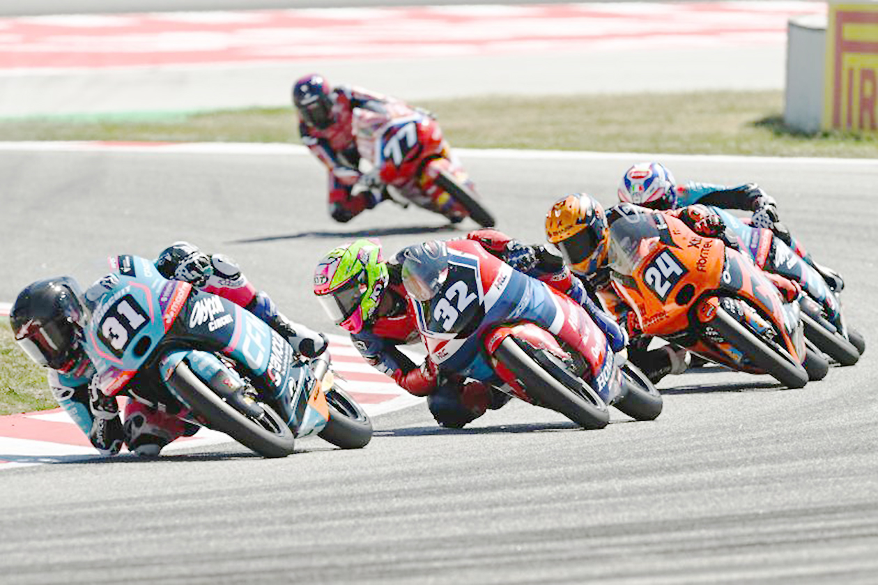 Muhammad Kiandra Ramadhipa Juara FIM Moto3 Junior World Championship 2026 di Estoril