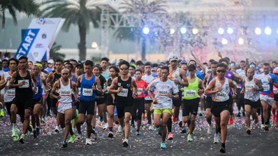 Puluhan Ribu Orang Ikuti Lomba Lari Jakarta Internasional...