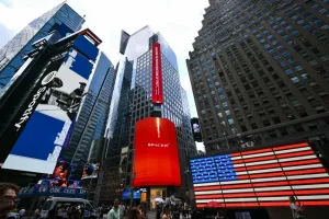 Elon Musk Jadi Triliuner Pertama Dunia Usai IPO SpaceX
