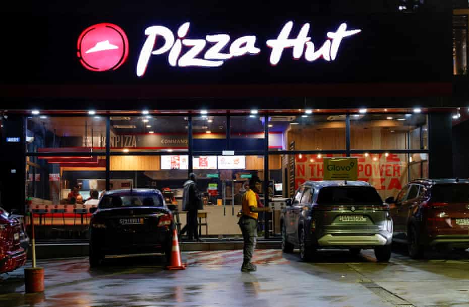 Jaringan Pizza Hut akan Dijual dalam Dua Kesepakatan Seni...