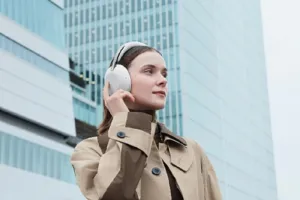 Gandeng Engineer Peraih Grammy, Sony Luncurkan Heaphone Berteknologi Edge-AI