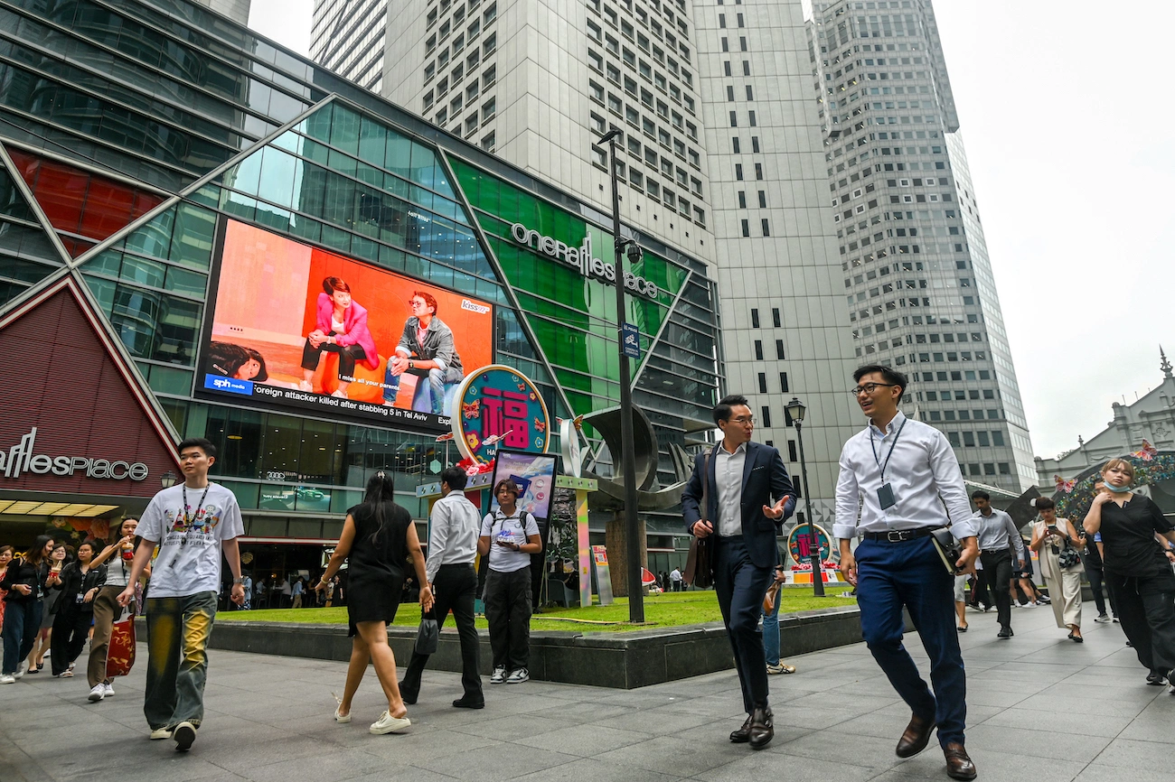 Pekerja Singapura Dinobatkan Jadi Pengguna AI Paling Akti...