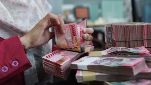 Peluang Melemah Terbuka, 18...