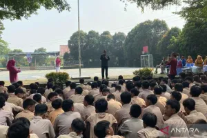 Edukasi Pelajar Tentang Literasi Digital Lewat Program OB Van Teman FM