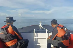 Pencarian Nelayan yang Hilang di Perairan Batam oleh Tim SAR Gabungan