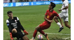 Persija Perpanjang Kontrak ...