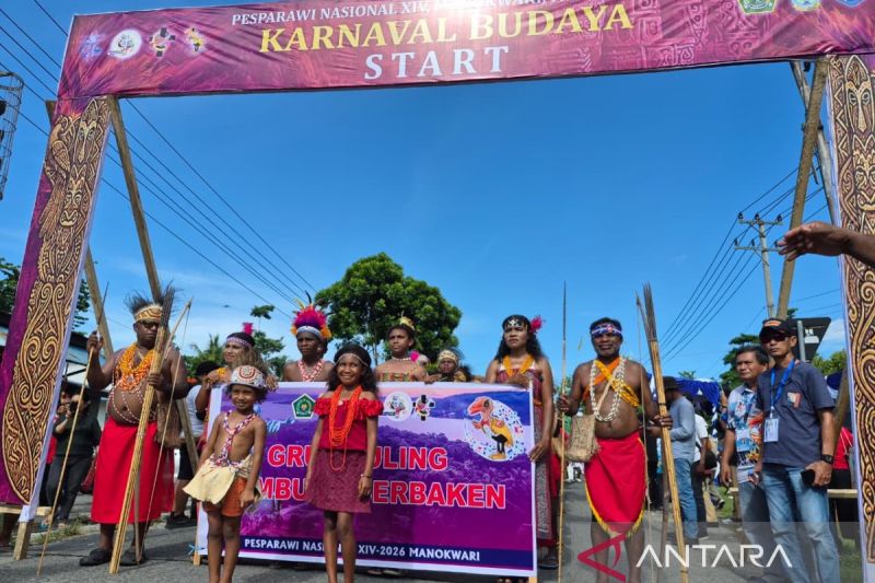 Wagub Papua Barat: Karnaval Budaya Pesparawi Nasional 2026 di Manokwari Cerminkan Keberagaman Indonesia.
