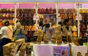 Serbu Promo Jakarta Fair 2026, Ini 5 Merek Sandal Wanita yang Kasih Diskon Besar