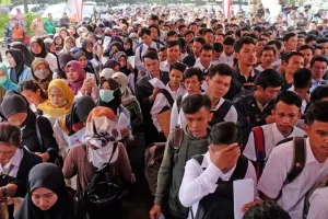 Dampak Hilirisasi Mineral bagi Pekerja Lokal Minim