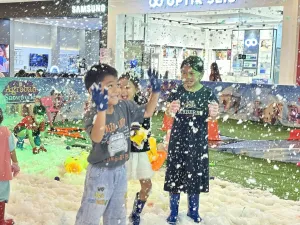 Liburan Sekolah, Lippo Mall...