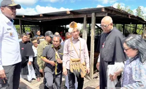 Wapres Gibran Rakabuming Tinjau Pembangunan Katedral Salib Suci di Asmat Papua Selatan