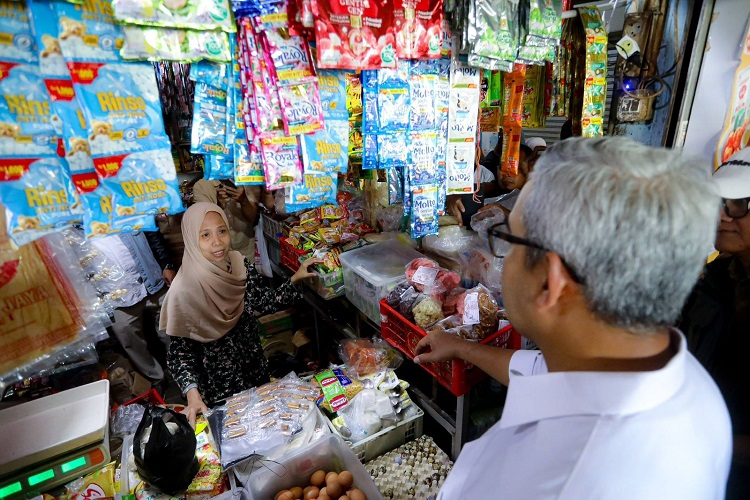 Pemkot Bandung Pastikan Harga MinyaKita Sesuai HET dan Ba...