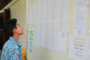 228.016 Calon Siswa Lolos SPMB SMA dan SMK Negeri Jateng Tahun Ajaran 2026/2027.