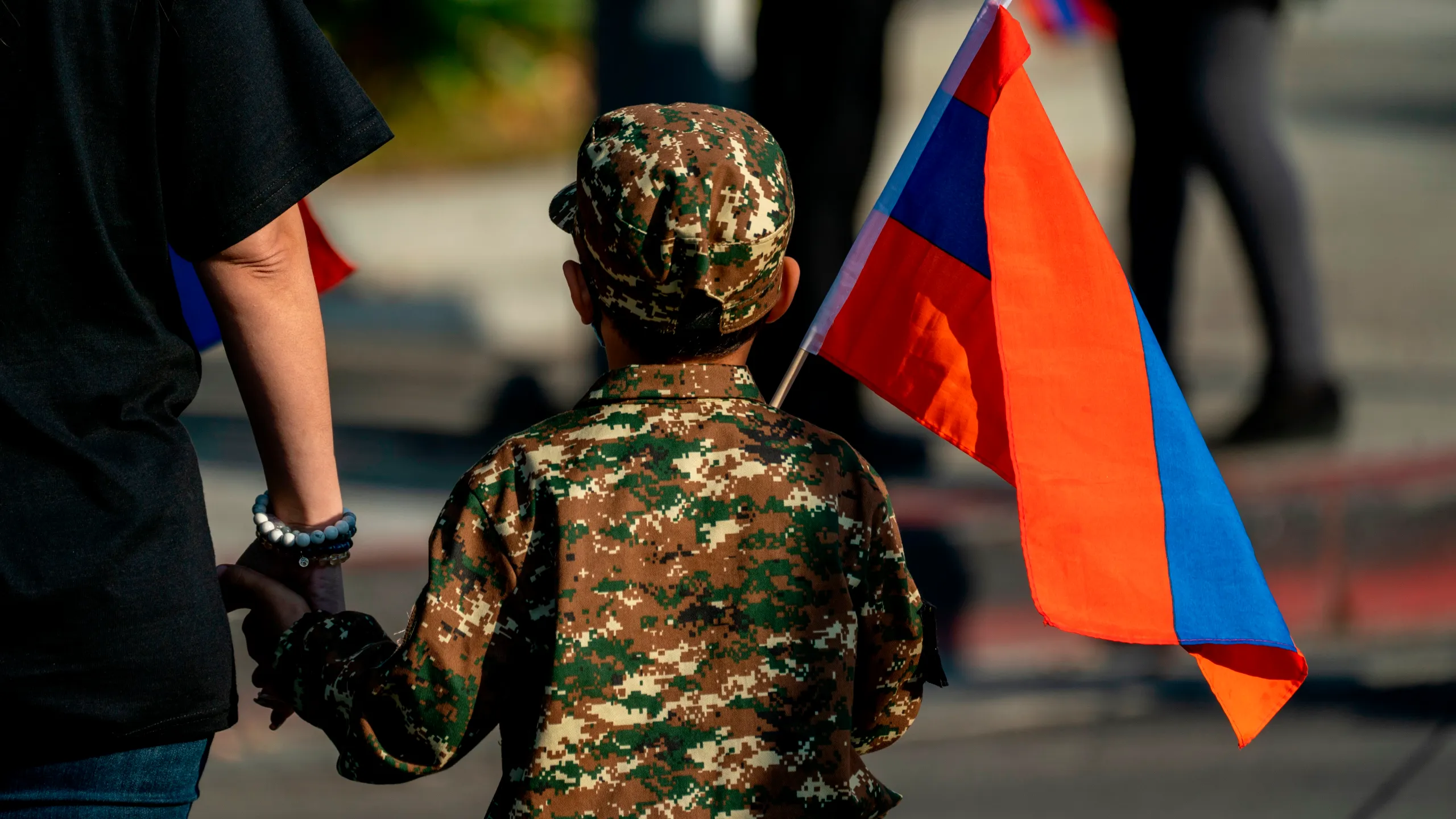 Armenia Terbelah Dua Kubu Arah Haluan Politik Luar Negeri