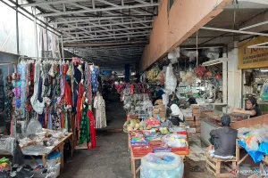 Dominasi Pekerja Informal Cerminkan Rapuhnya Pasar Kerja
